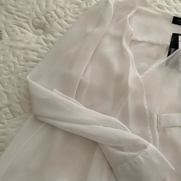 Top - Picture 3 of 3